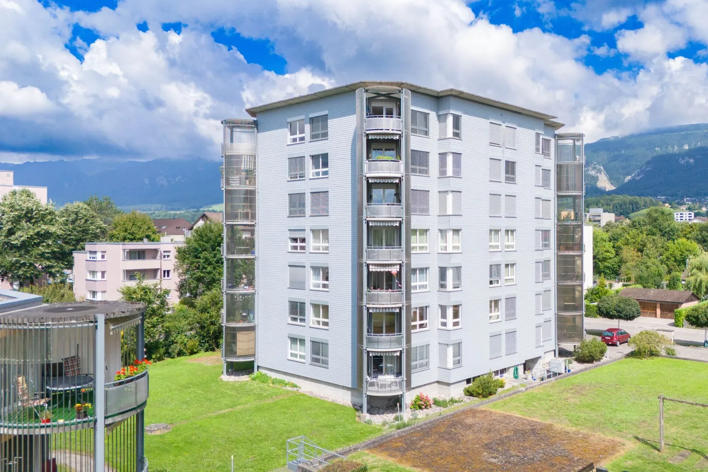 Appartement 3.5 pièces avec place de parking : parfait pour votre prochain chapitre de vie - accessible, lumineux et proche de la ville - Photo 25 sur 26