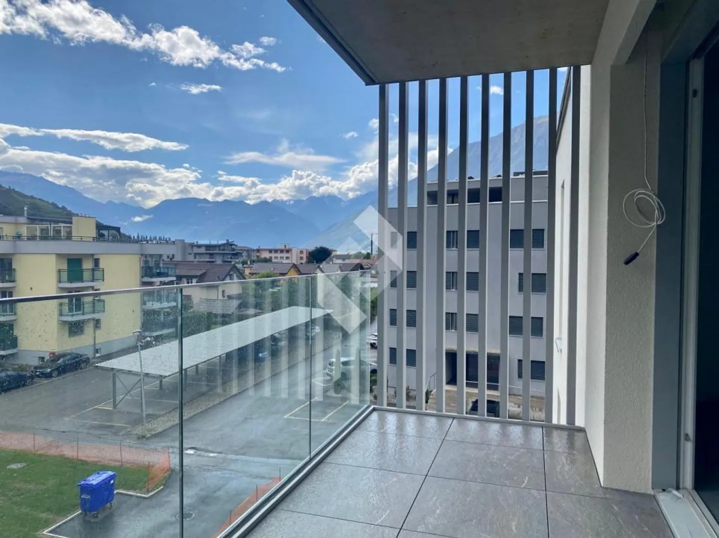 Appartement à louer - Photo 2 sur 8