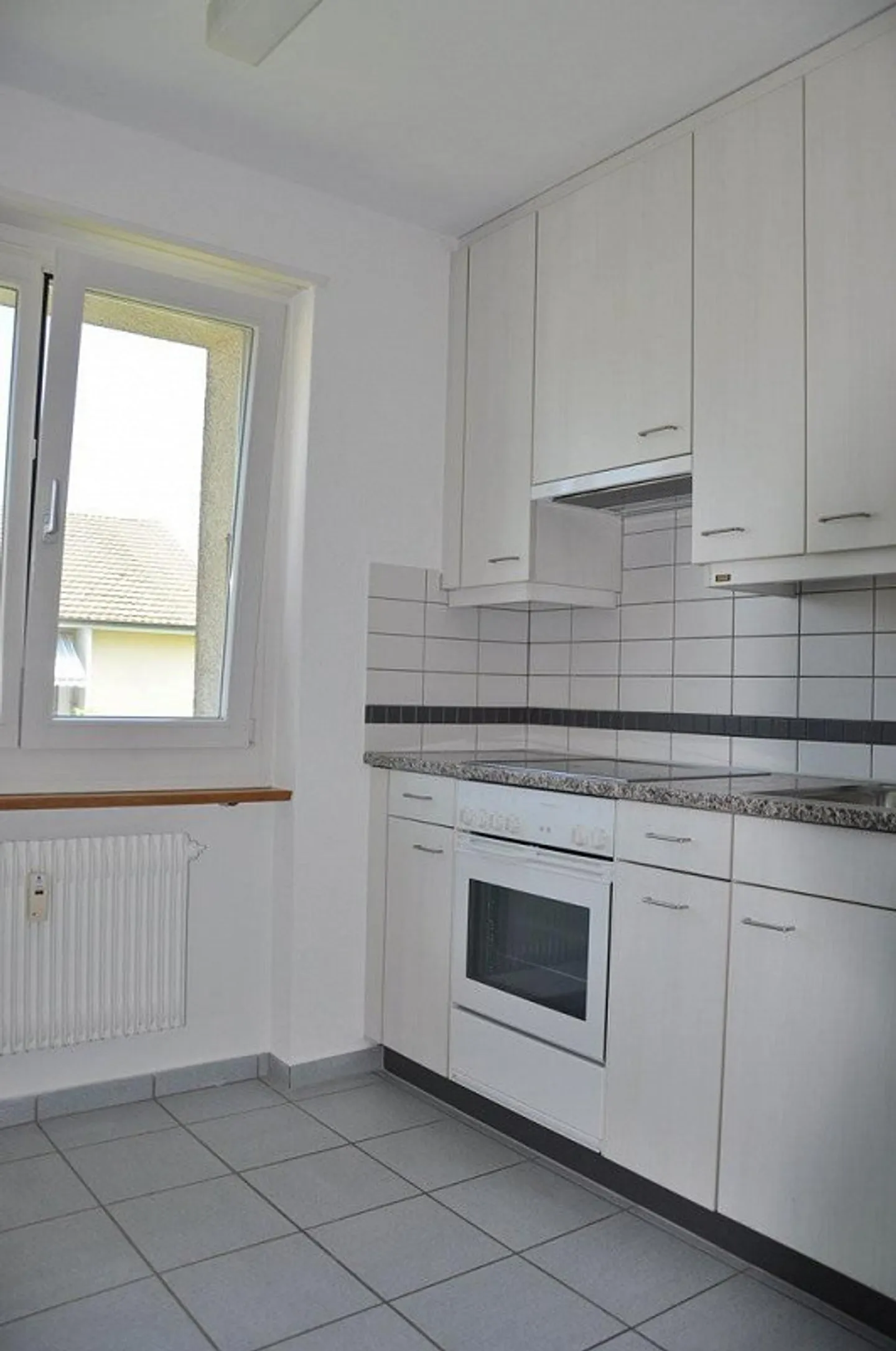 Appartamento accogliente e luminoso in una posizione tranquilla - Foto 3 di 10