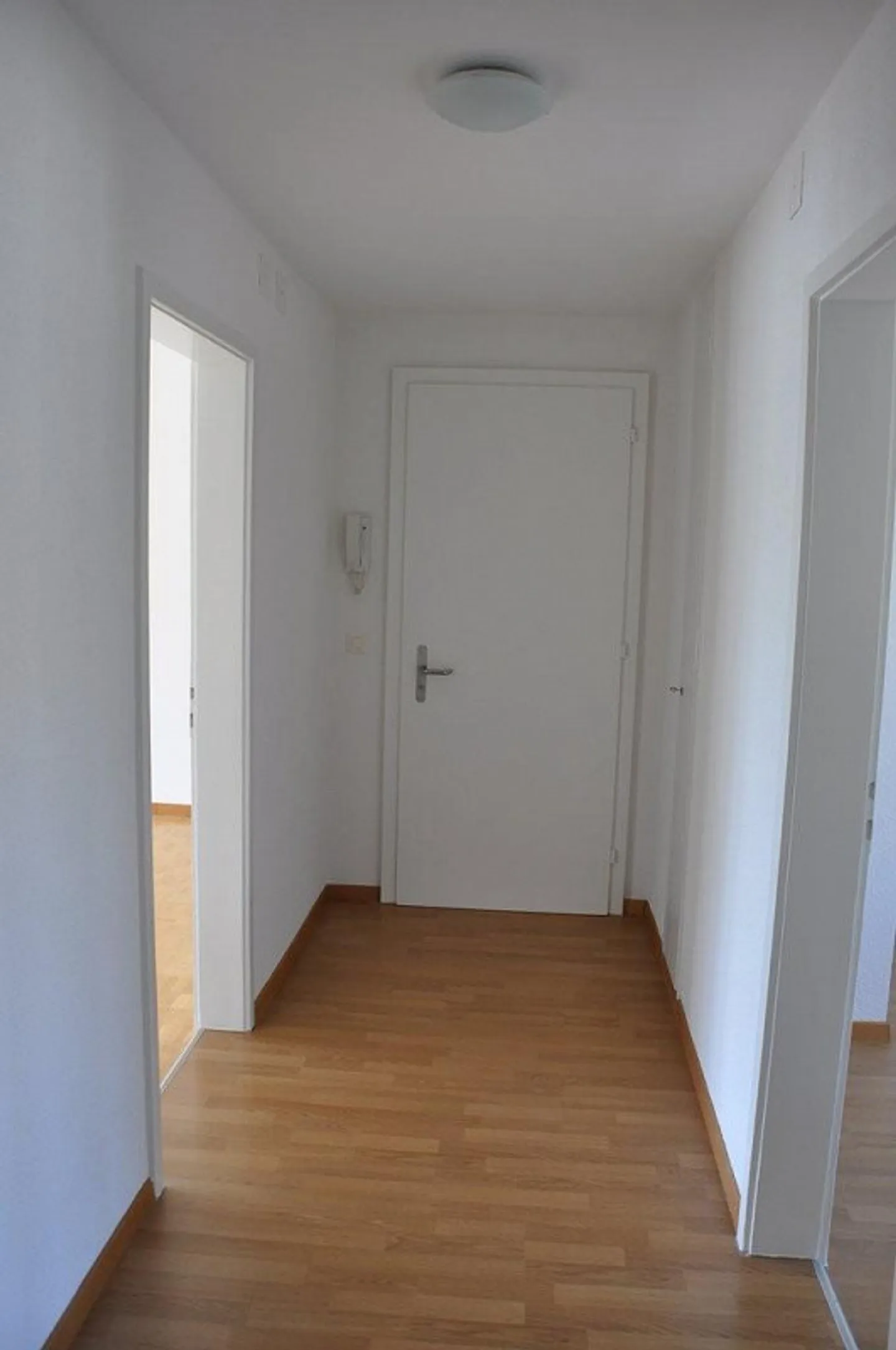 Appartamento accogliente e luminoso in una posizione tranquilla - Foto 9 di 10