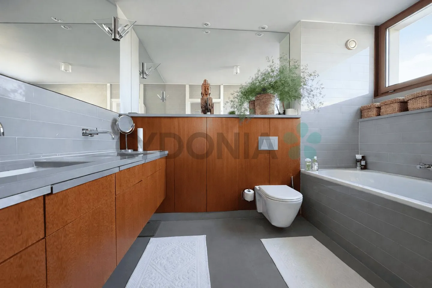 Modern villa property with exceptional panoramic views - Photo 8 of 10