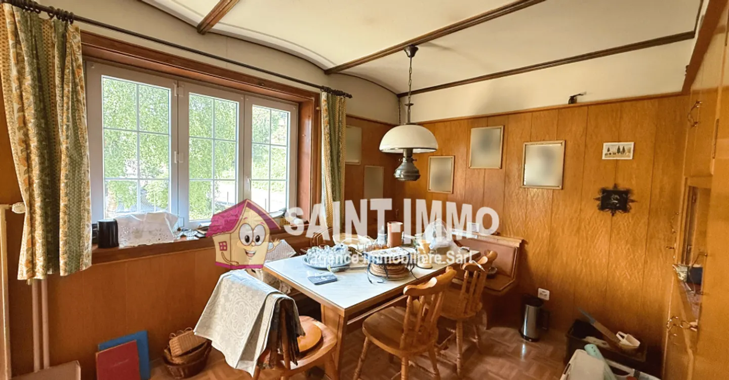 Chalet mit zwei Wohnungen (3 & 6,5 Zimmer) mit einem 840 m2 großen Garten, Terrasse und Garagen - Foto 14 von 23