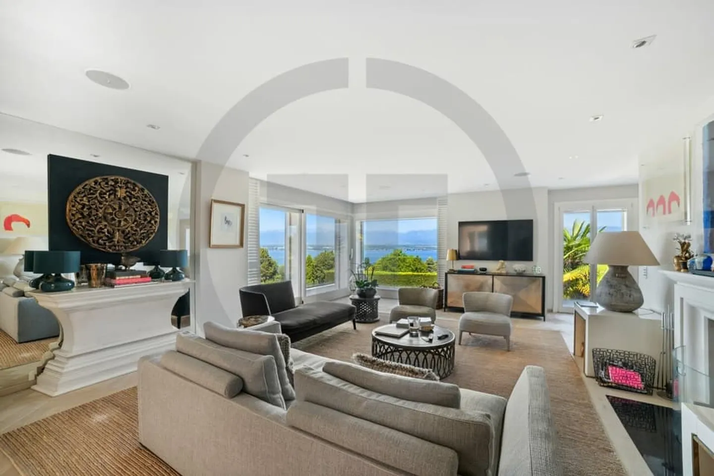 Exclusivity: Exceptional family home in Anières - Photo 9 of 13