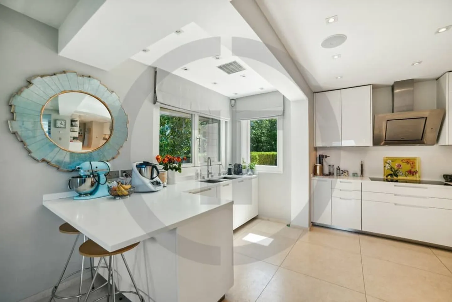 Exclusivity: Exceptional family home in Anières - Photo 13 of 13