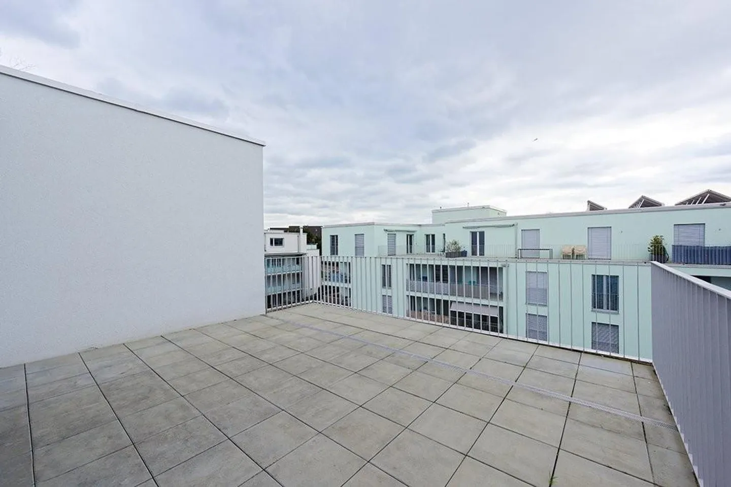 Family-friendly residential area in a sunny location - Photo 10 of 11