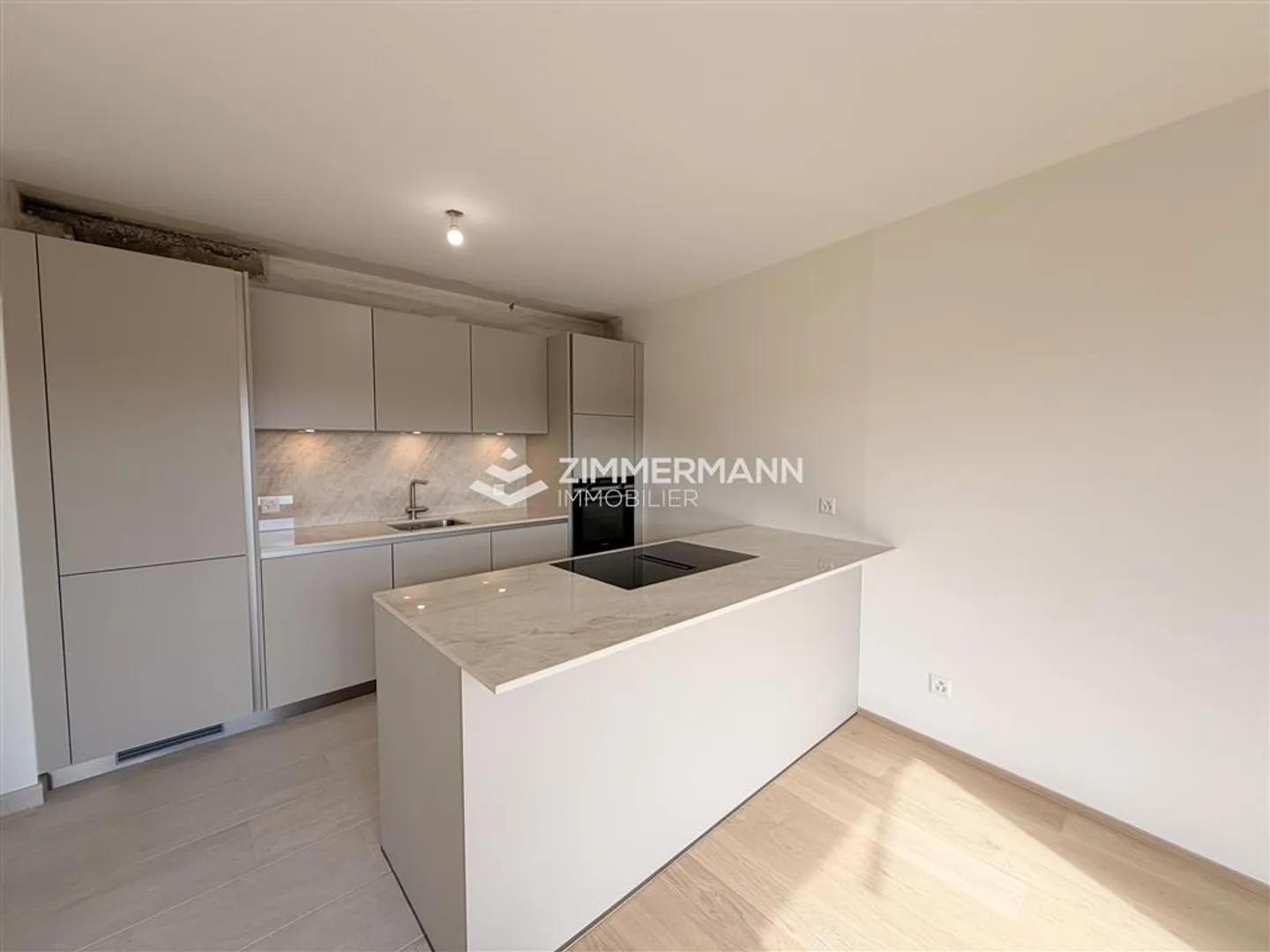 Appartement,5,108 - Photo 4 of 10