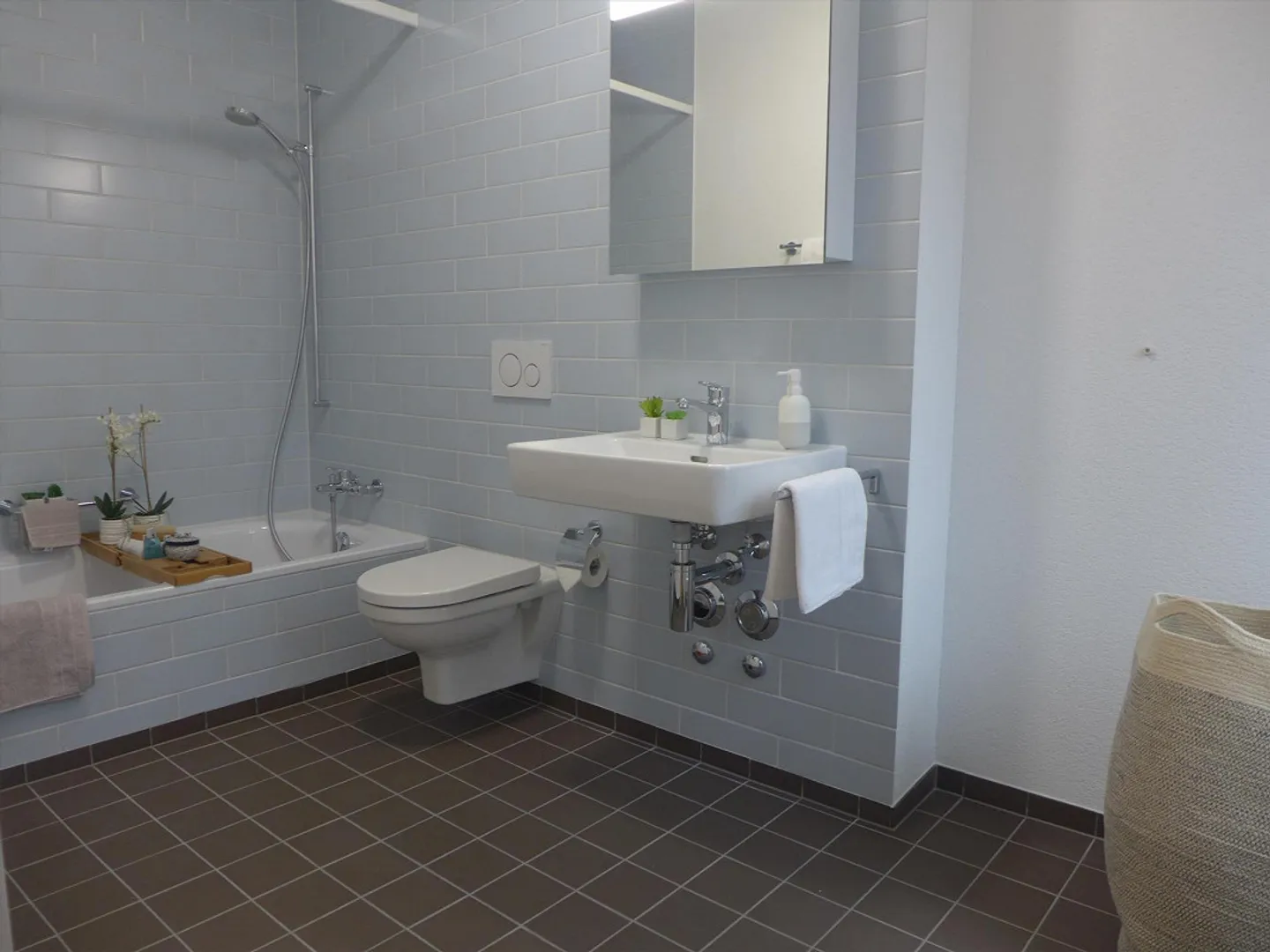 Modernes Apartment in Weidmatt - Foto 3 von 7