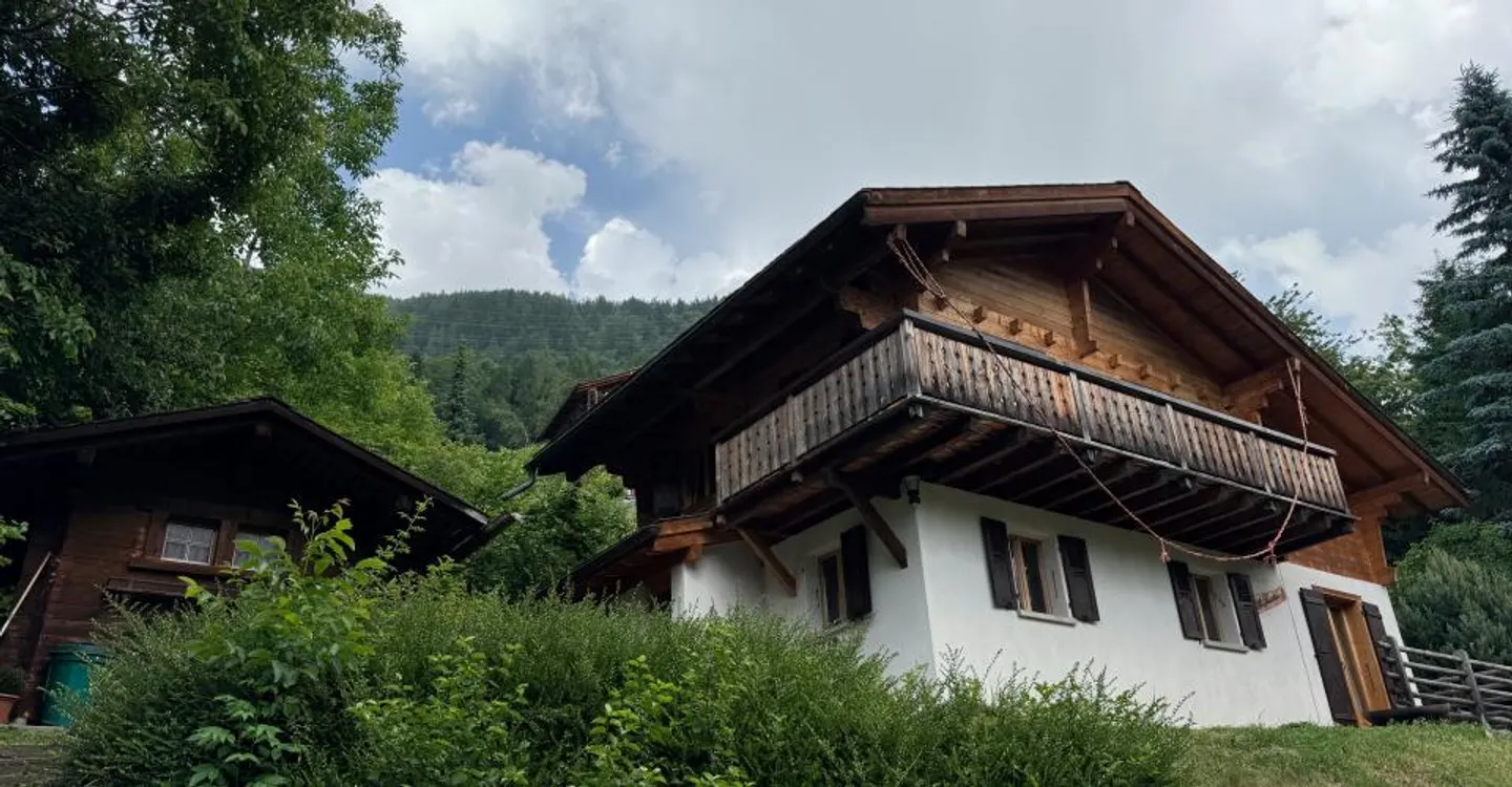Chalet con Giardino - Foto 1 di 15