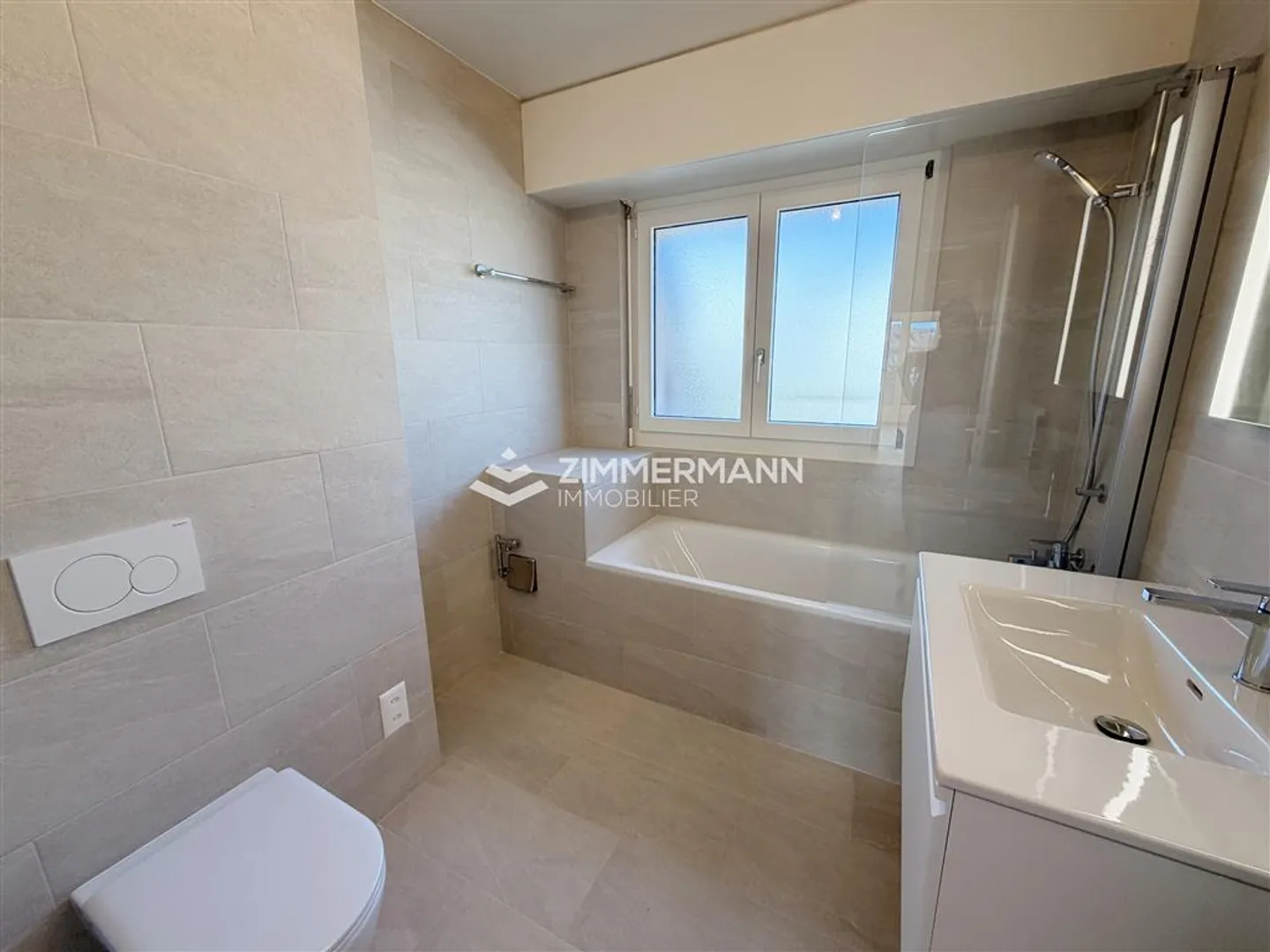 Appartement,5,108 - Photo 9 of 10