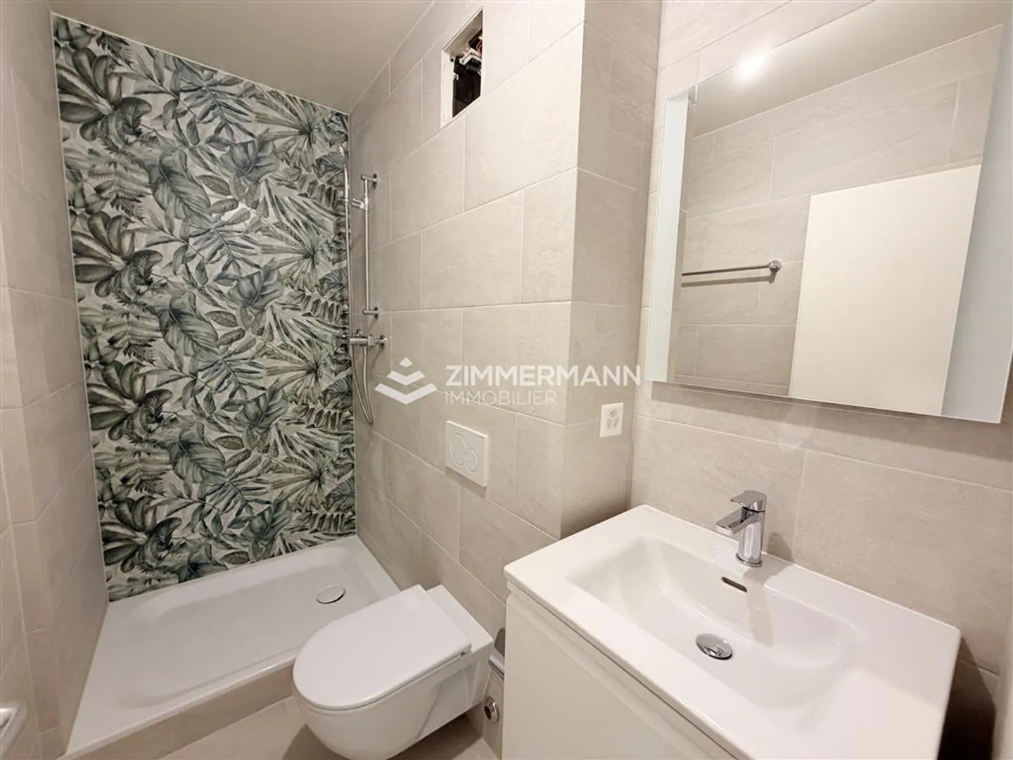 Appartement,5,108 - Photo 10 of 10