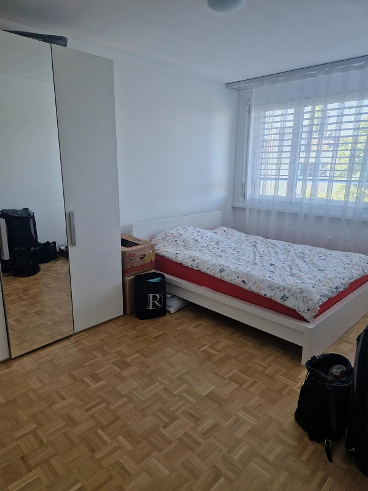 Très belle, moderne et lumineuse appartement de 2 pièces dans un emplacement central - disponible - Photo 3 sur 7