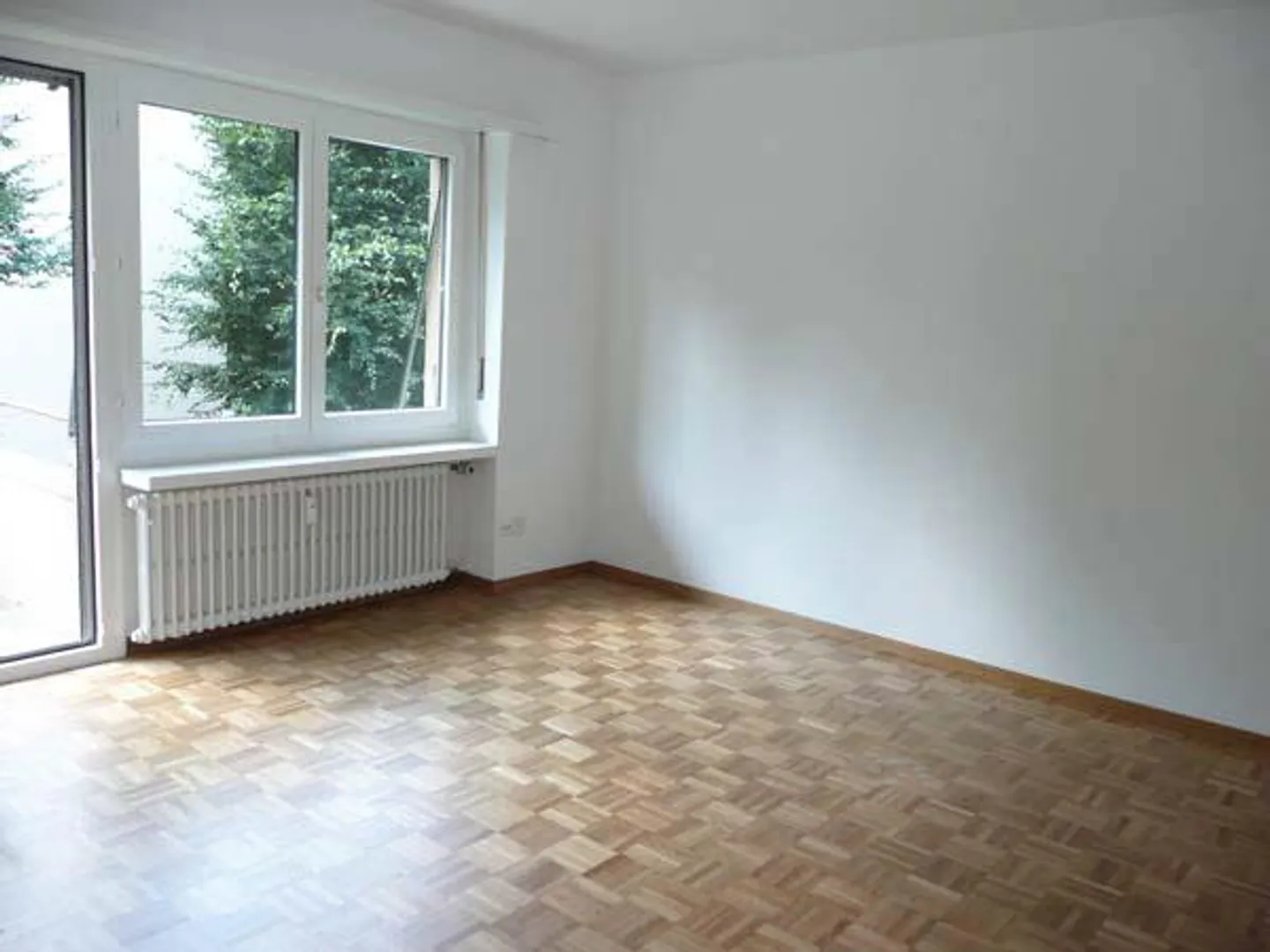 Charmant Studio Appartement - Photo 2 sur 4