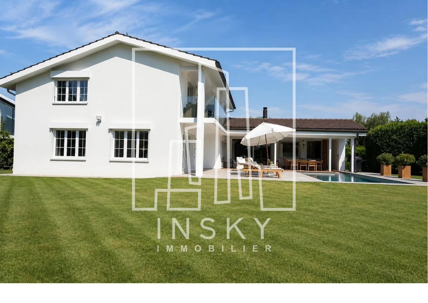 Zeitgenössische Villa in Mies - Foto 1 von 26