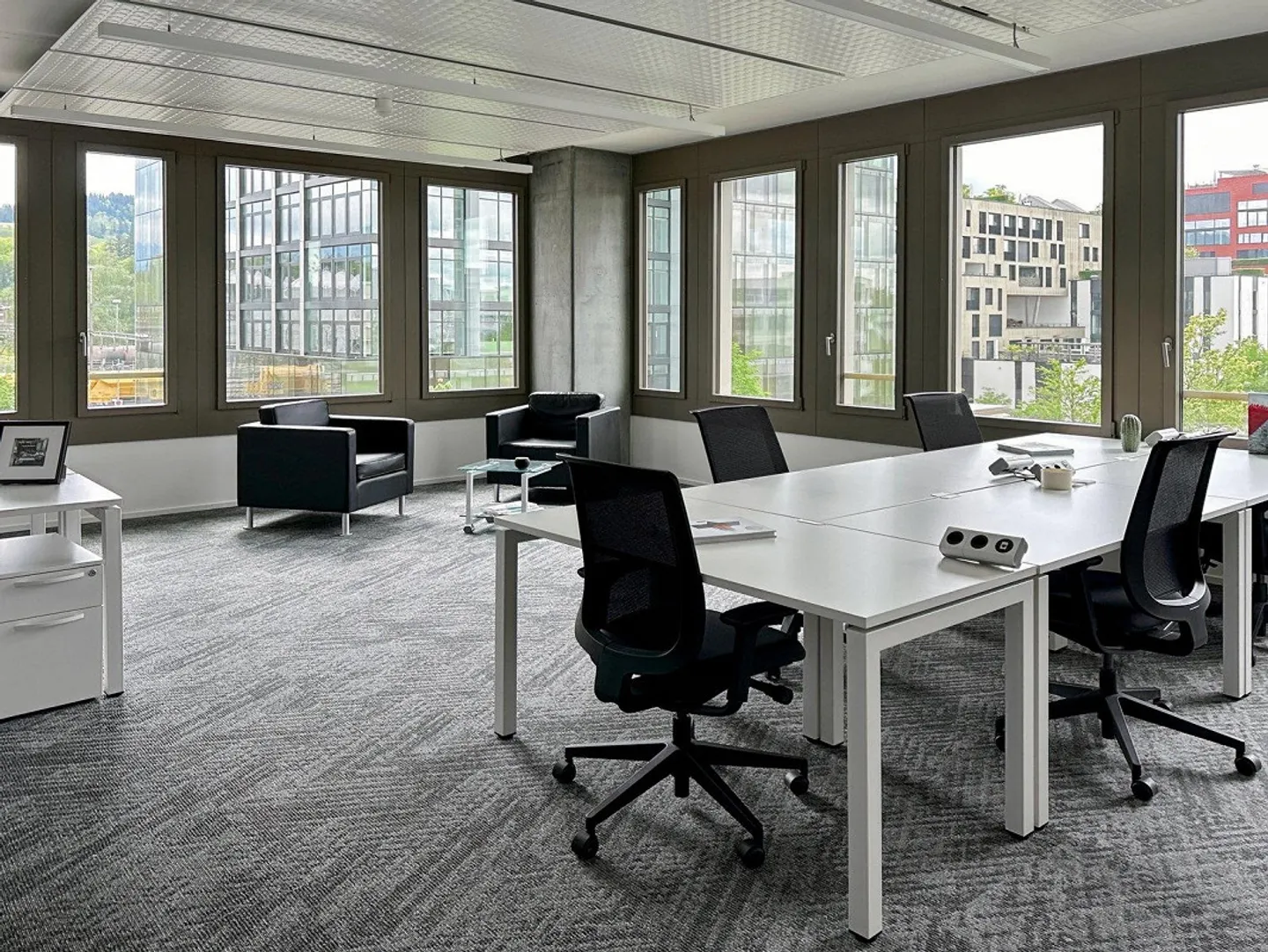 Espace de bureau pour 50 dans Spaces Suurstoffi - Photo 9 sur 11