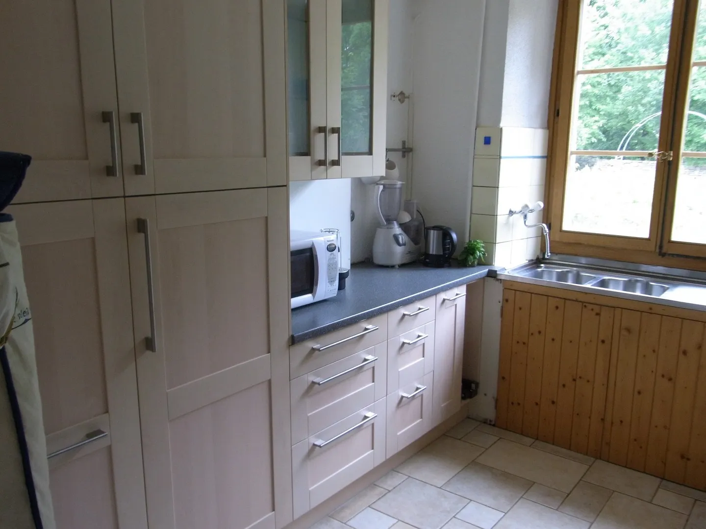 Charmantes Appartement mit Garten - Foto 1 von 13