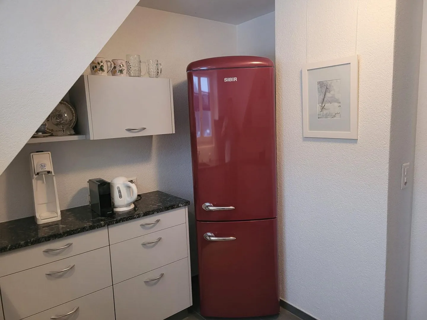 2-room apartment with large attic room - Photo 2 of 8