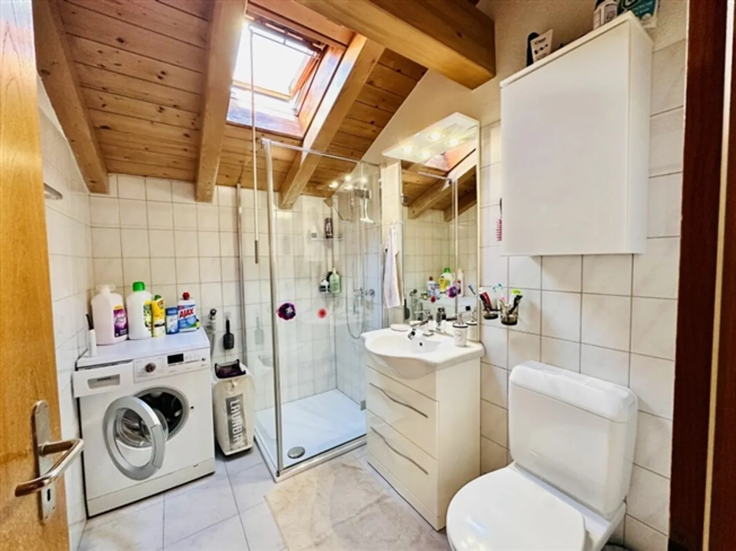 «GROSSZÜGIG, RUHIG, MIT CHARME UND WEITSICHT» - Foto 5 von 7