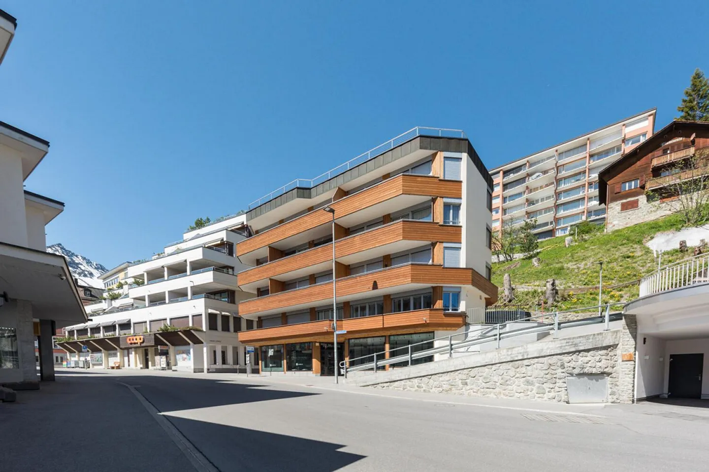 Geräumiges Ladenlokal in Arosa - Foto 4 von 9