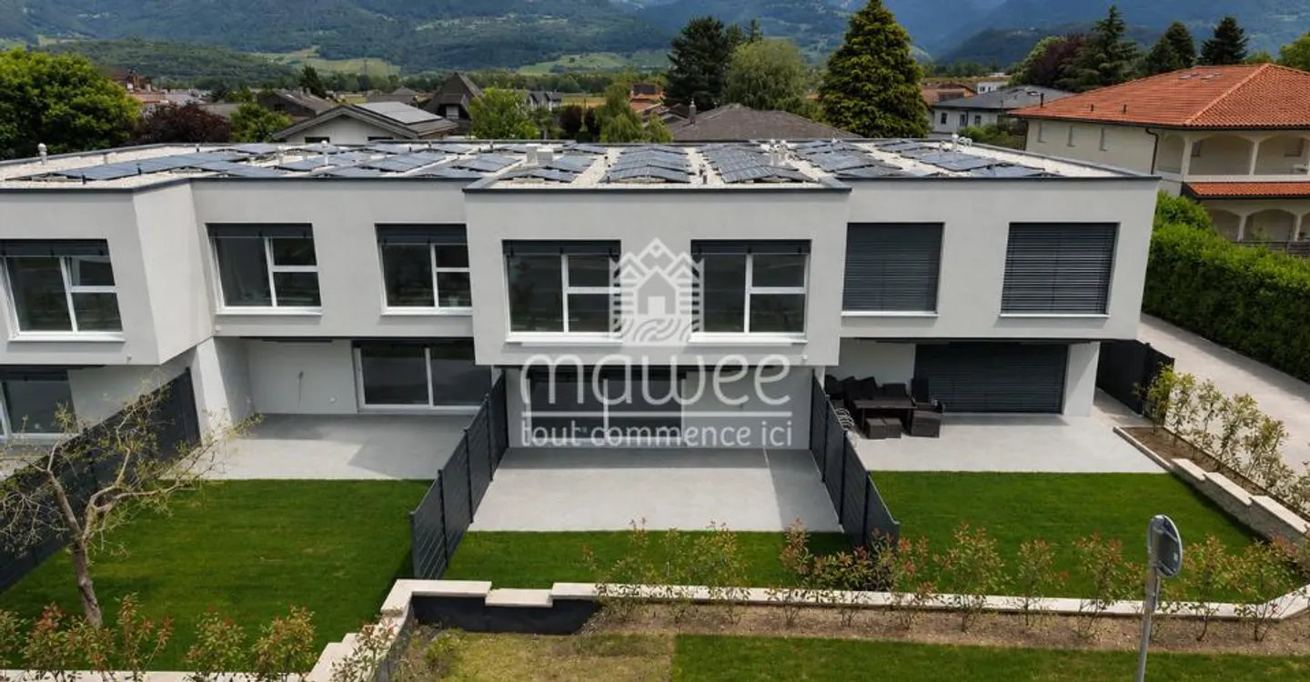New Villas – Custom Finishes, Imminent Delivery! - Photo 1 of 13