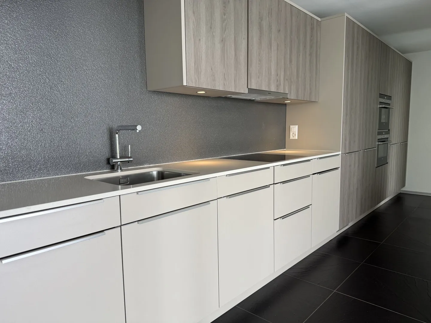 Atmosfera magica sopra il lago di Sempach - Foto 5 di 8