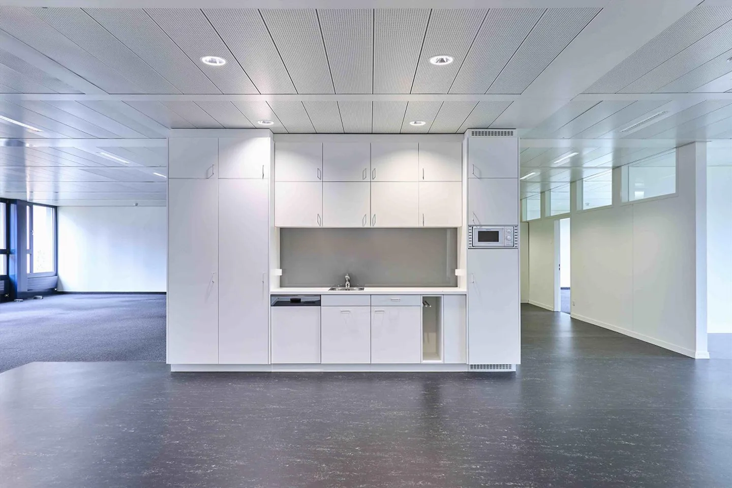 Stylish, developed office in Murifeld - Photo 7 of 13