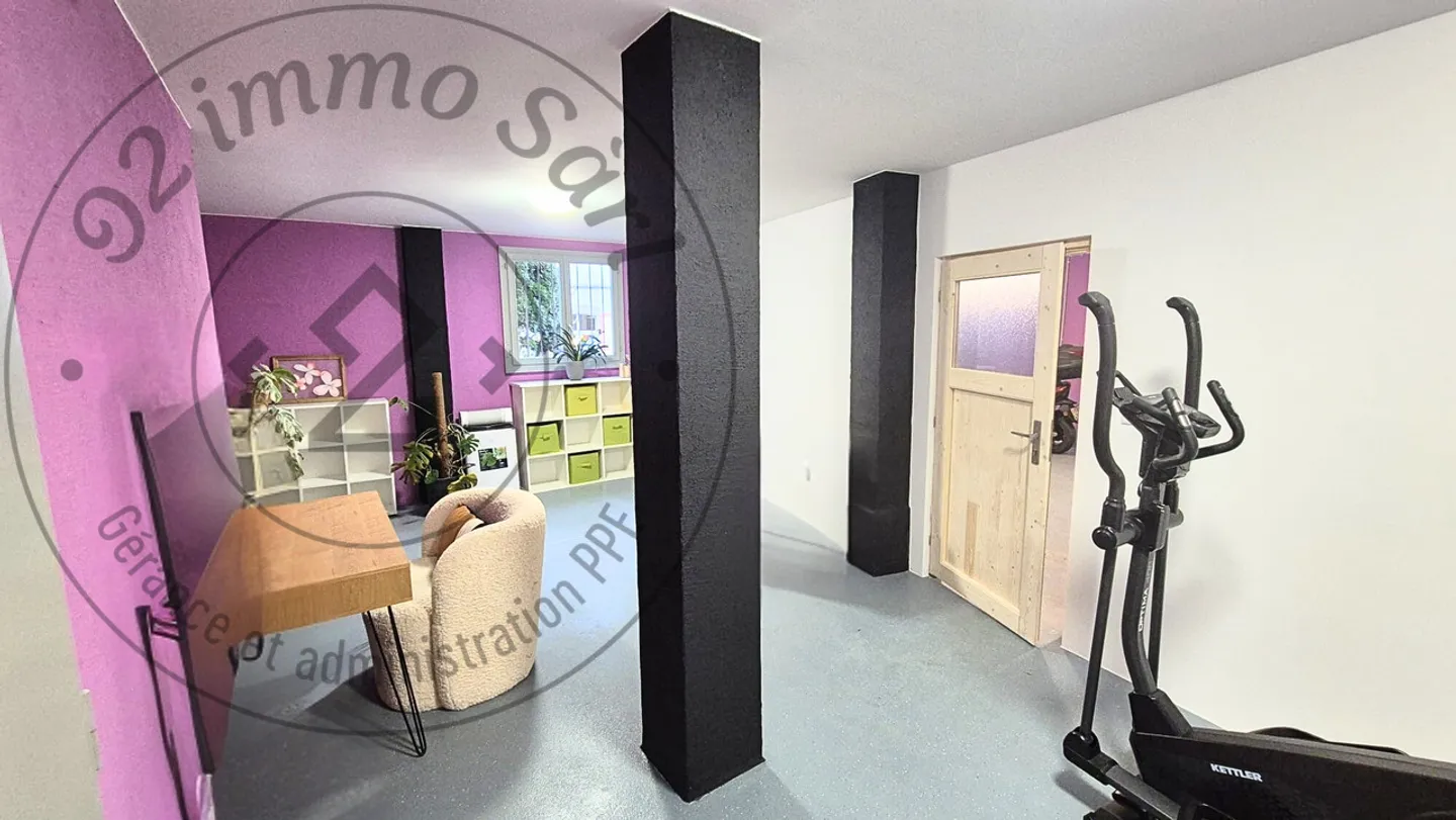 Vivere e creare nel cuore della Bassa Città - 2,5 stanze con laboratorio - Foto 12 di 14