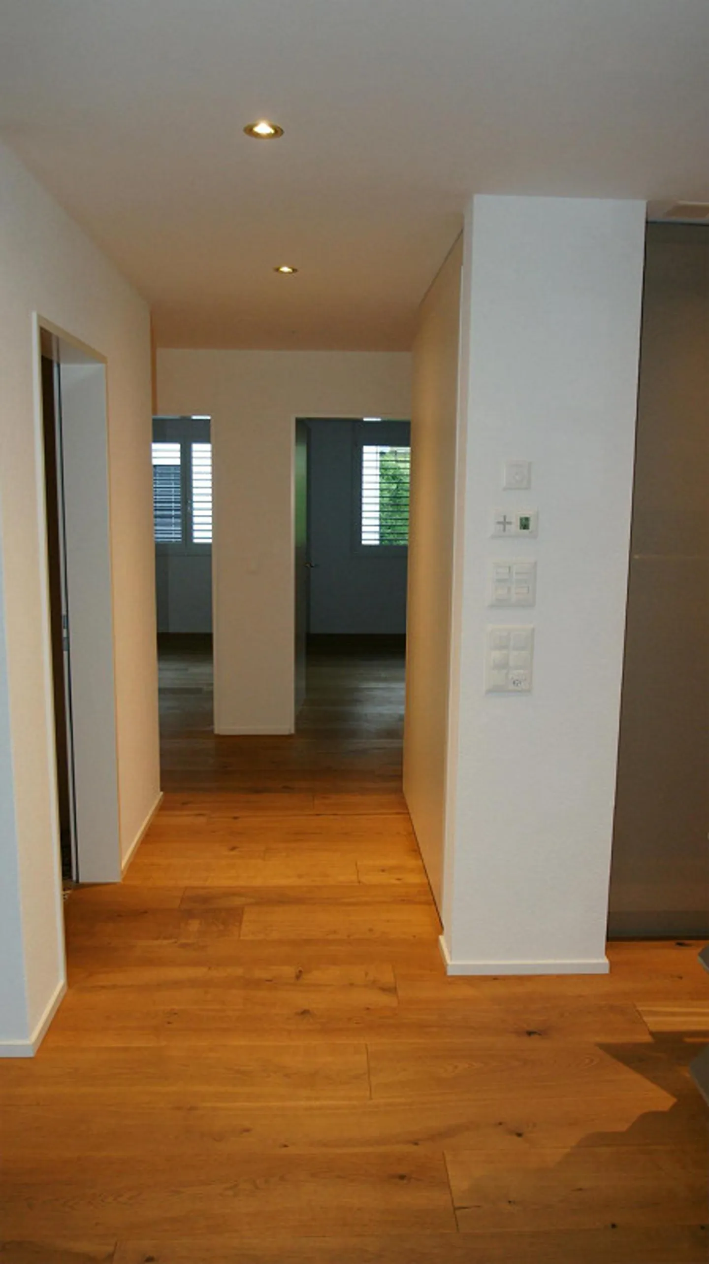 3.5 Zimmer Wohnung inkl. 2x Einstellhallenpätze - Foto 9 von 11