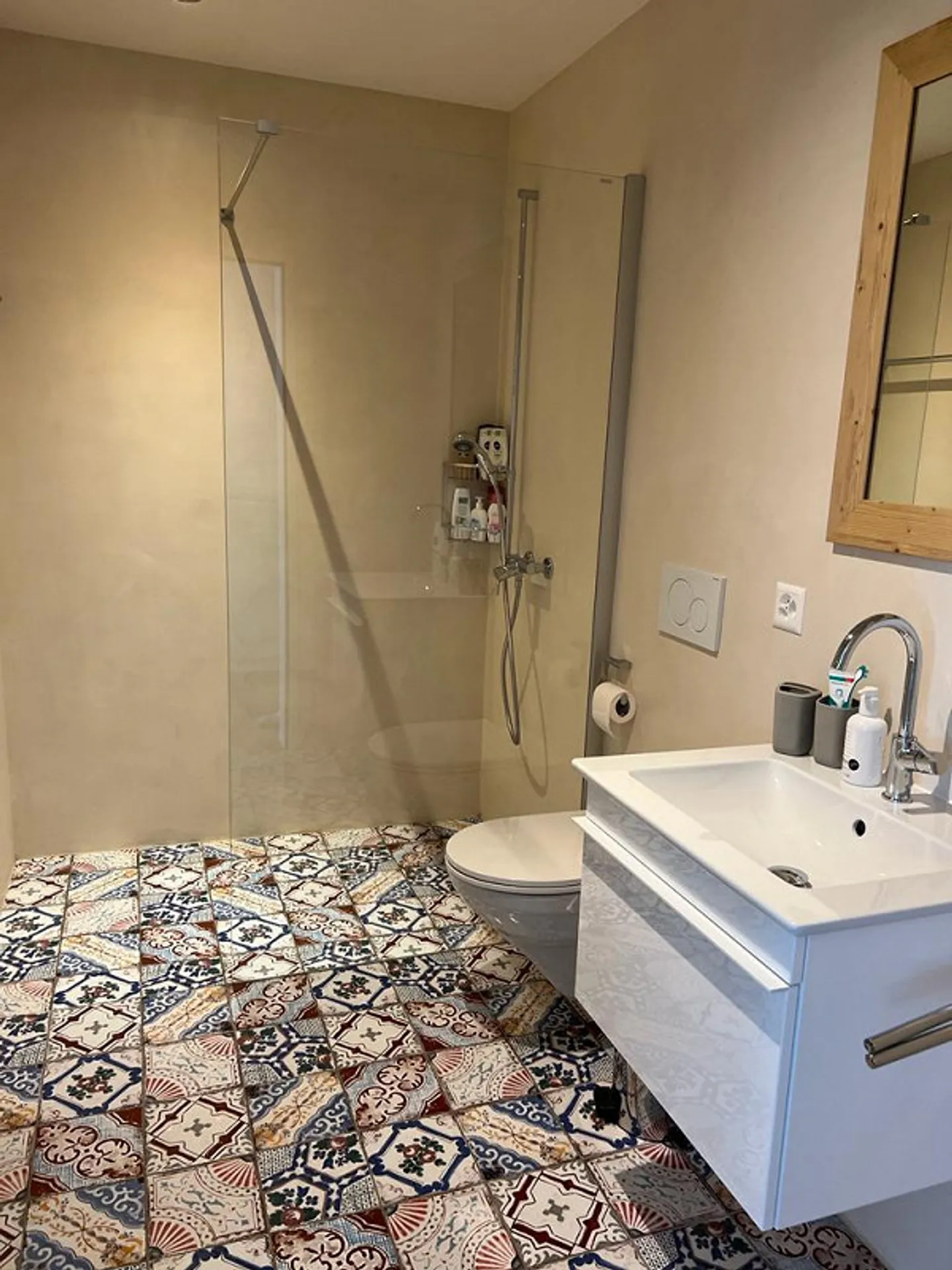 3.5 Zimmer Wohnung inkl. 2x Einstellhallenpätze - Foto 10 von 11