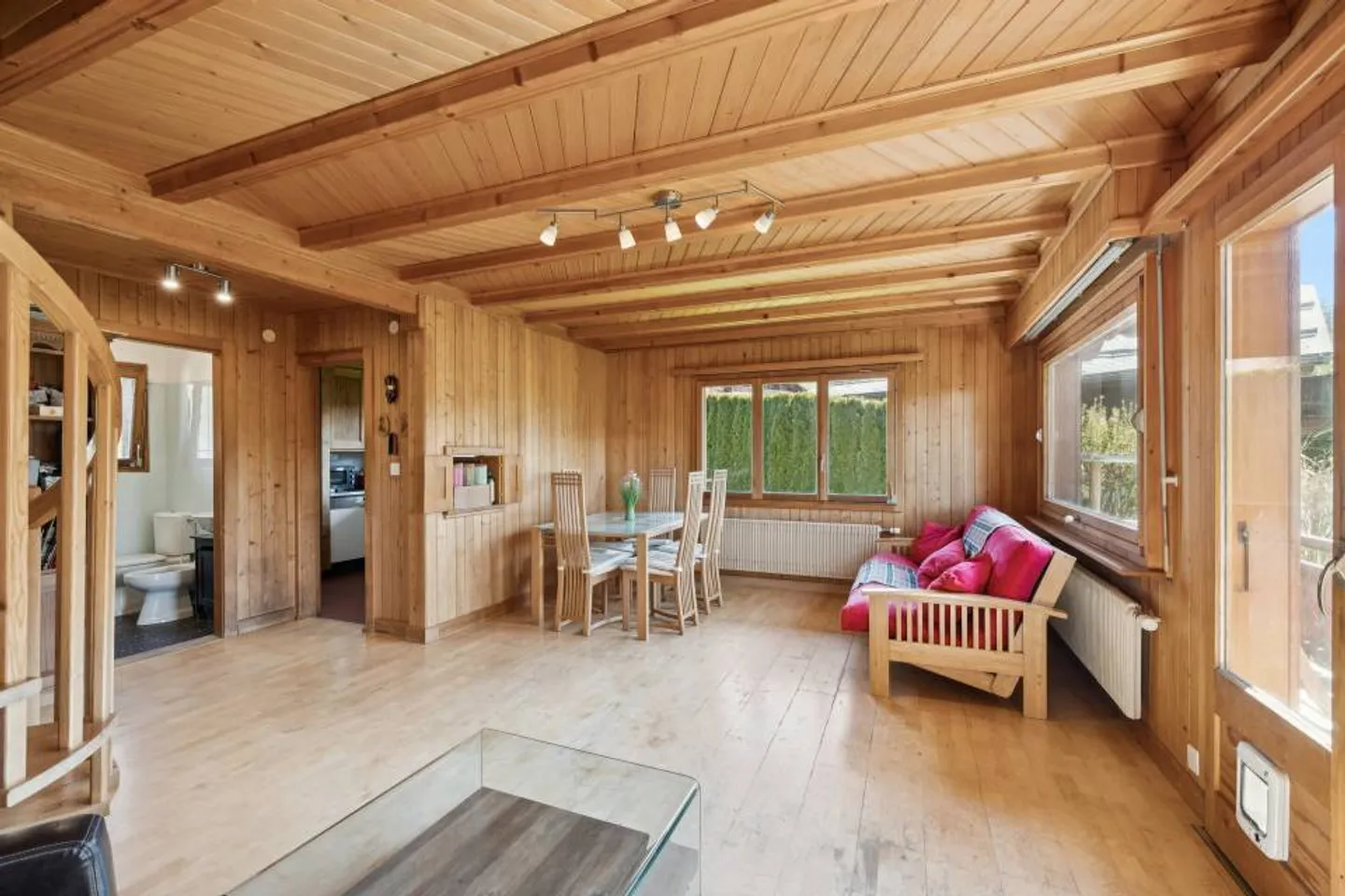 Familienchalet und 3,5-Zimmer-Wohnung, Barboleuse, Nahe Verkehrsanbindungen - Foto 4 von 11