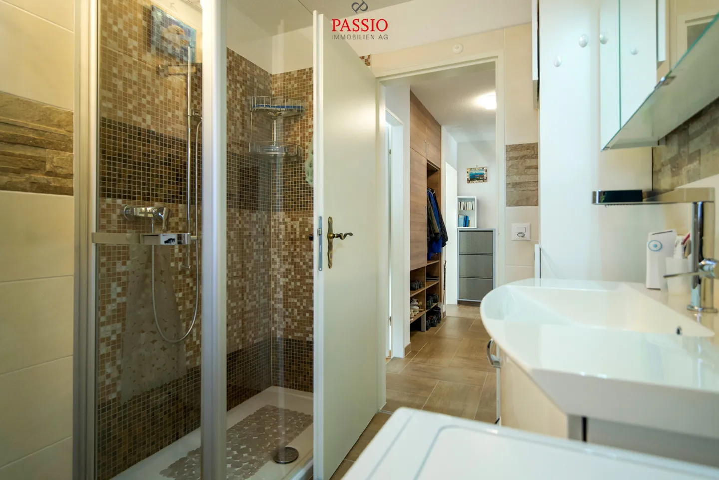 Appartement 4.5 pièces avec vue imprenable sur les Alpes – Emménager & se sentir bien - Photo 8 sur 15