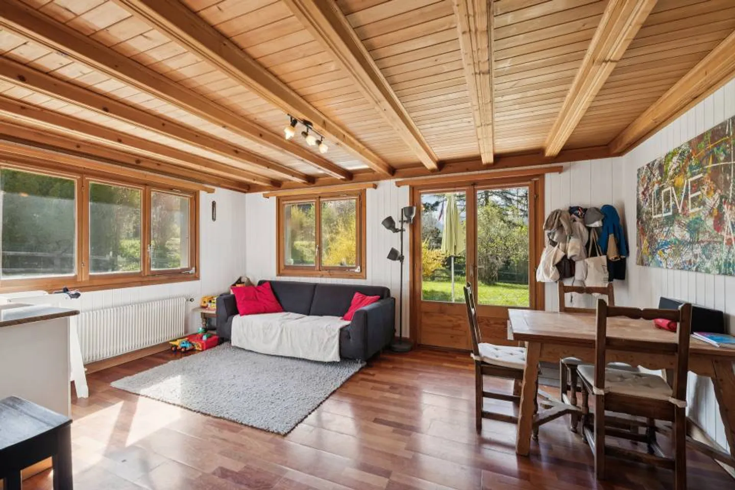 Familienchalet und 3,5-Zimmer-Wohnung, Barboleuse, Nahe Verkehrsanbindungen - Foto 9 von 11