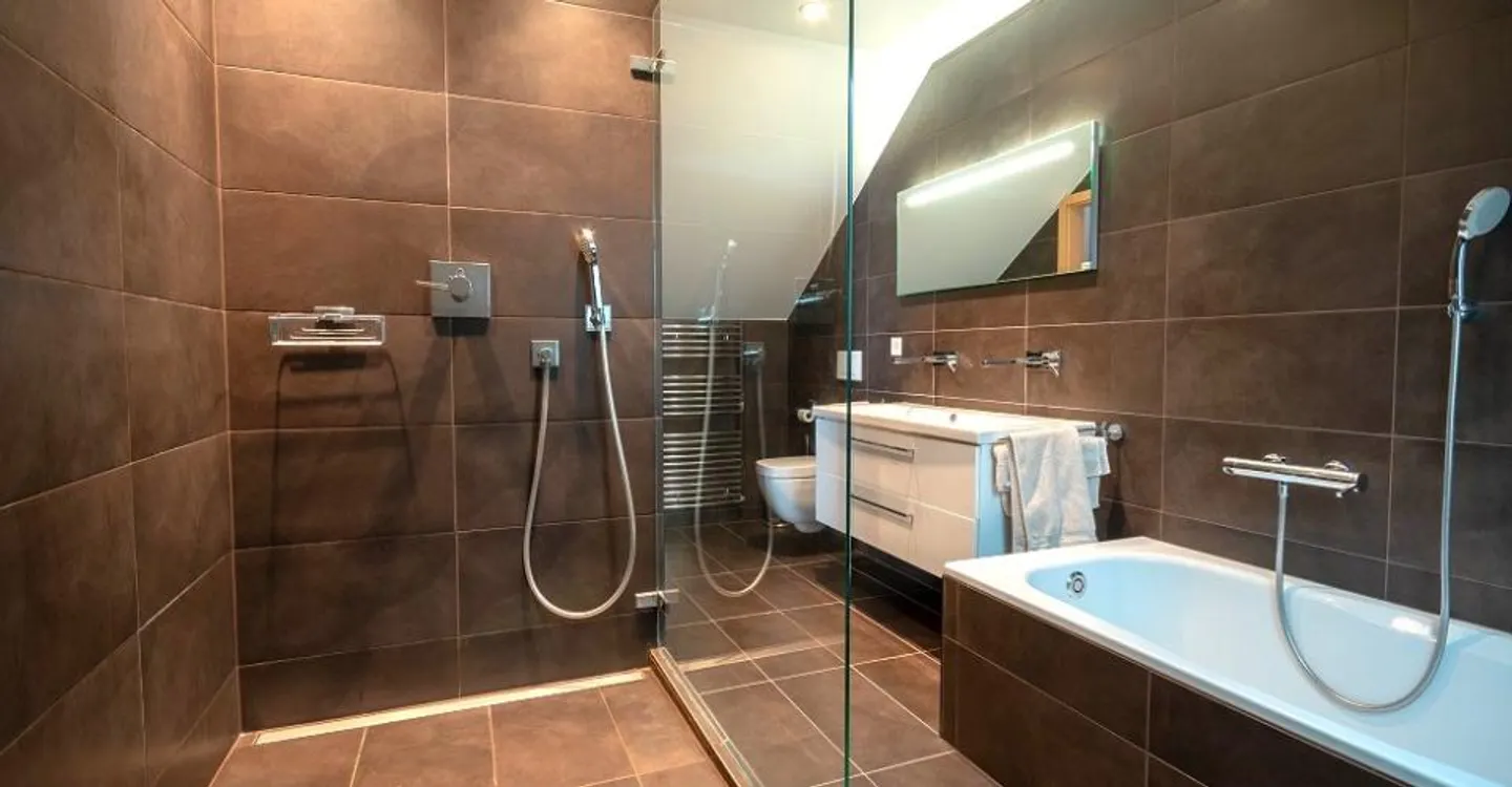 Magnificent penthouse apartment with 4.5 rooms in Saint-Cergue - Photo 12 of 13