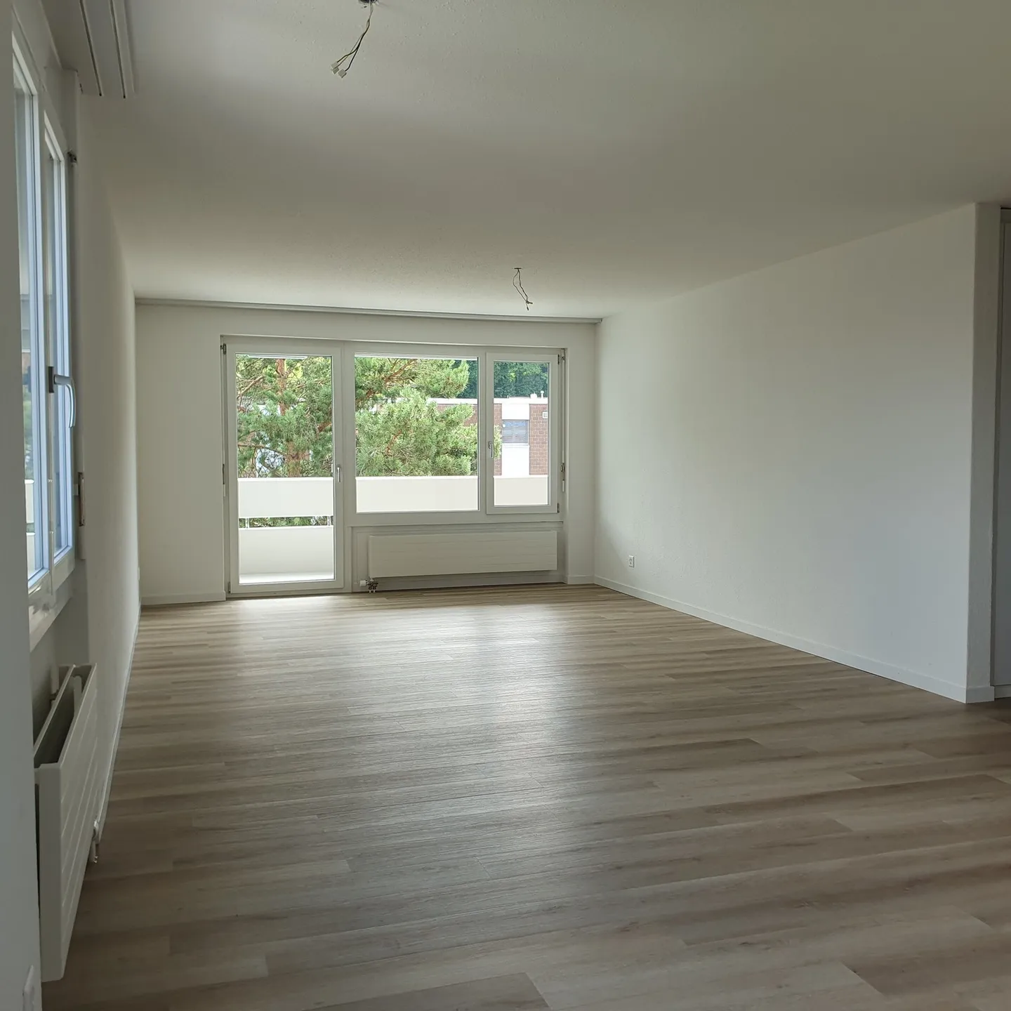 Des appartements de 4,5 pièces fraîchement rénovés recherchent un locataire approprié ! - Photo 2 sur 7