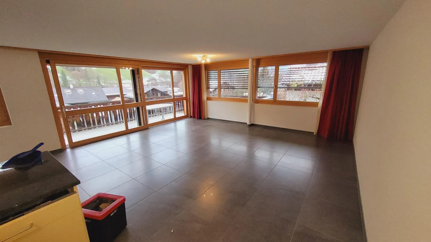 Bellissimo appartamento 4.5 stanze quasi nuovo - Foto 1 di 7