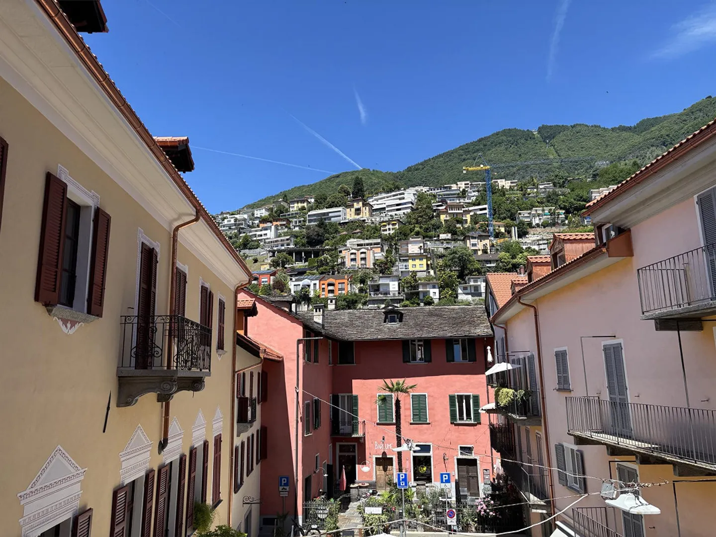 Holiday apartment in the heart of the old town of Locarno - Photo 1 of 8
