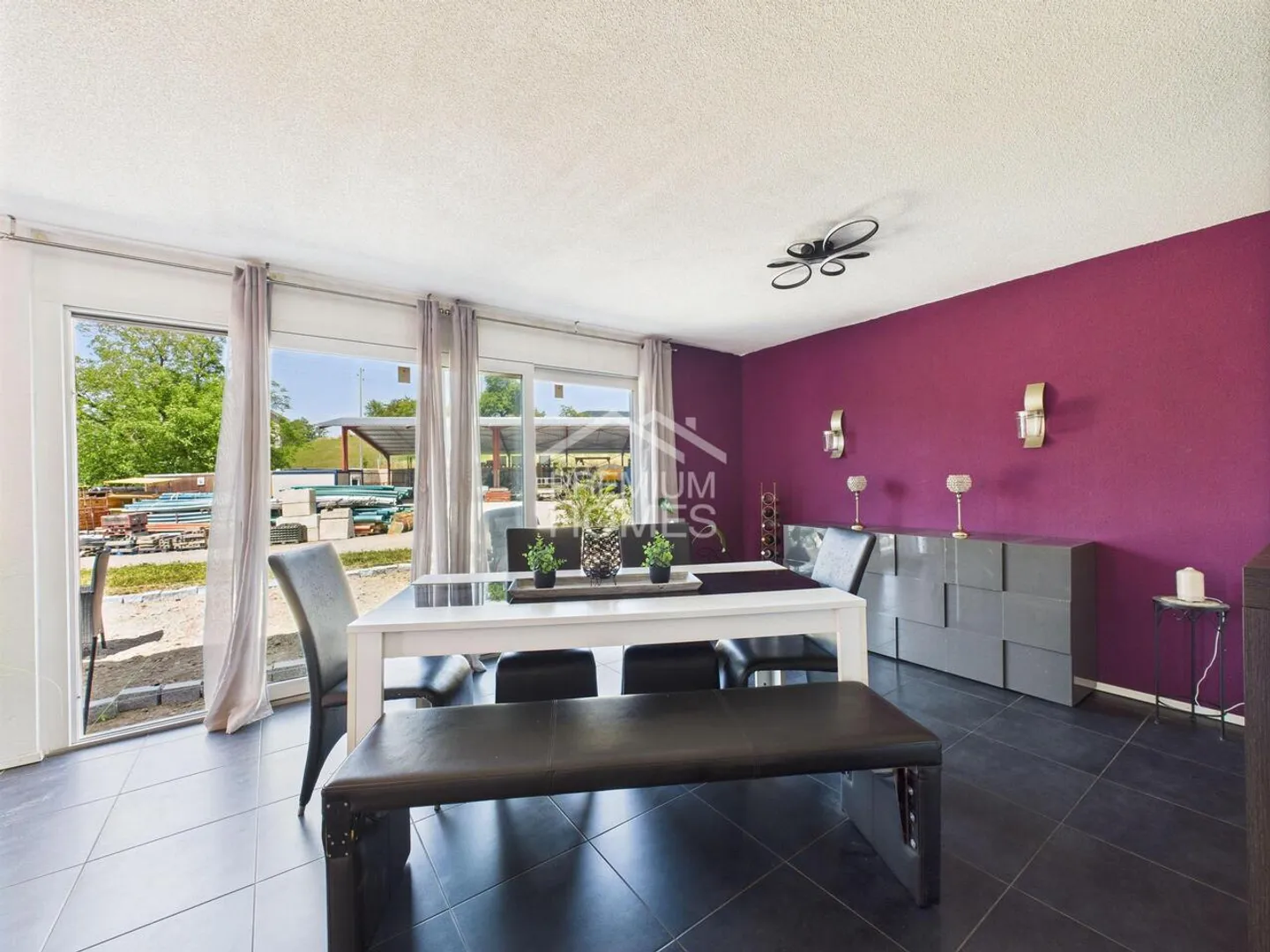 Idillio familiare con potenziale di sviluppo - Foto 4 di 8