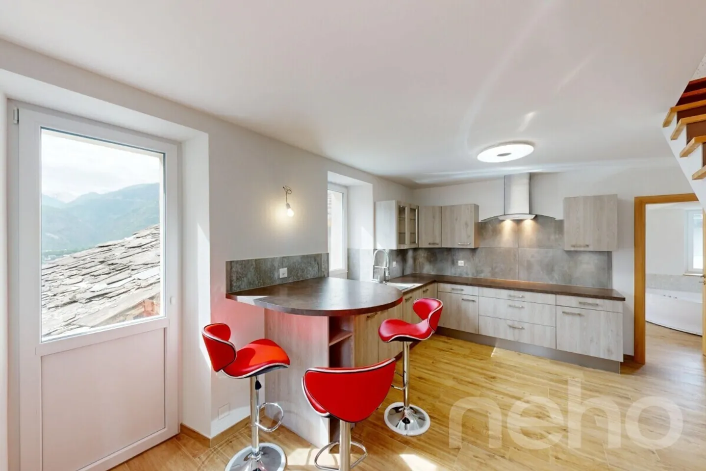 Magnificent renovated detached house with charm? Muraz / Sierre - Photo 7 of 12