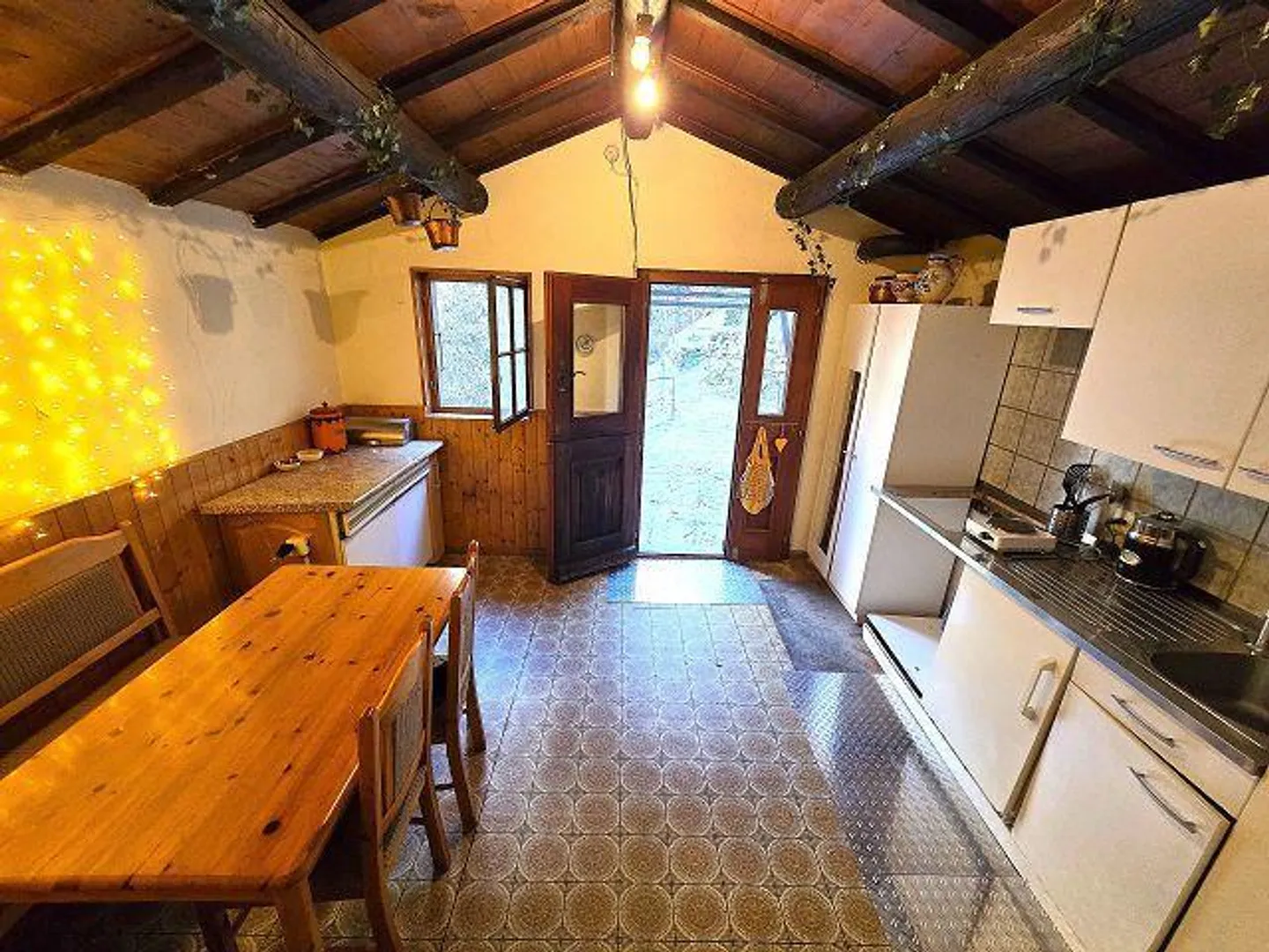 Cottage de 3 pièces au milieu de la nature avec petit jardin - Photo 2 sur 36