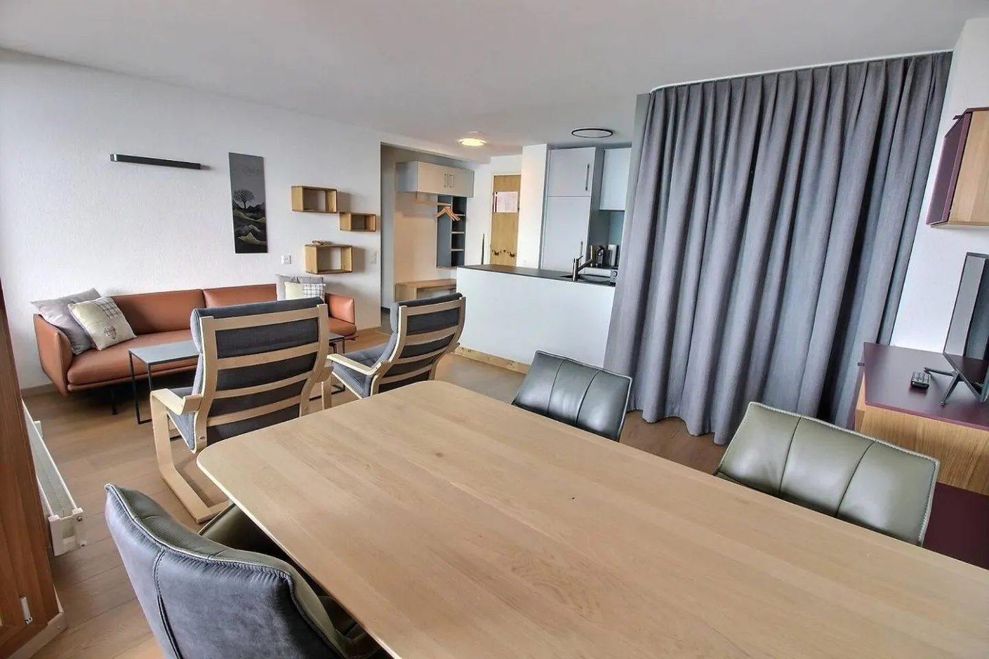Topaze 604 Weekly Rental in Anzère - Photo 4 of 13