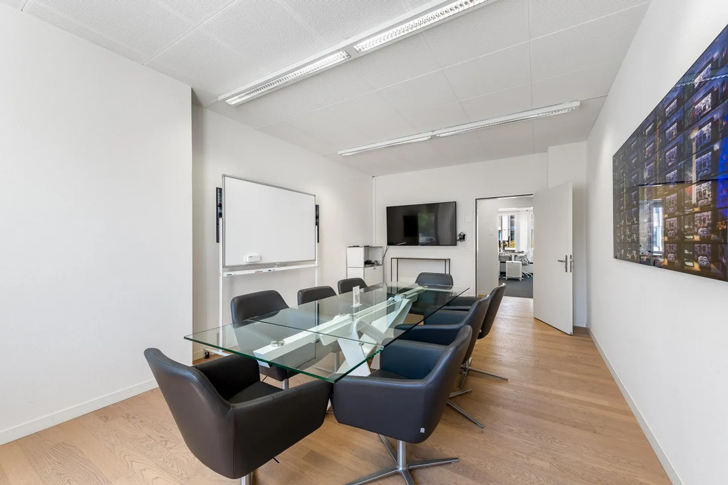 Modern developed office spaces in the heart of Zurich - Photo 9 of 13