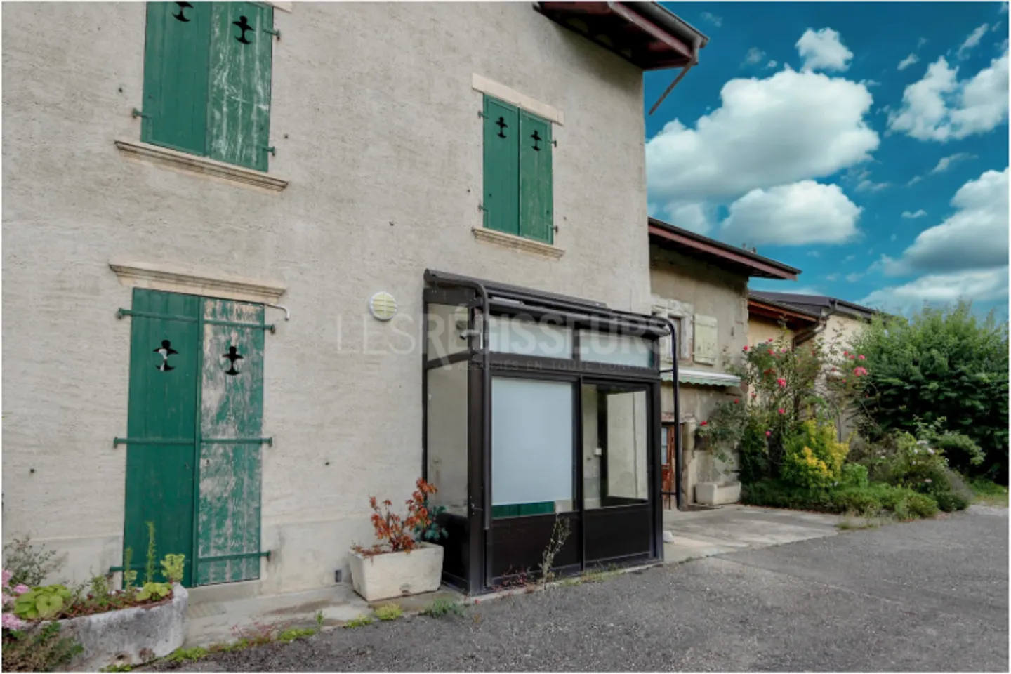 Casa con 11 stanze - Foto 2 di 5