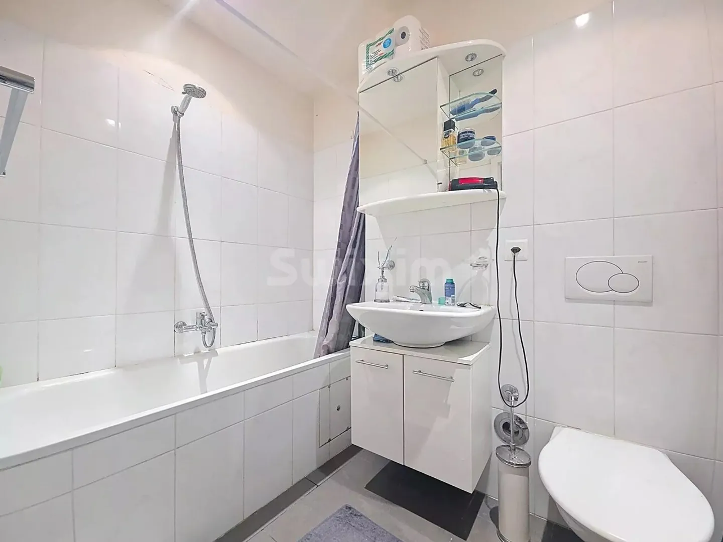 Appartement agréable de 2,5 pièces avec passage dans le hyper centre - Photo 5 sur 5