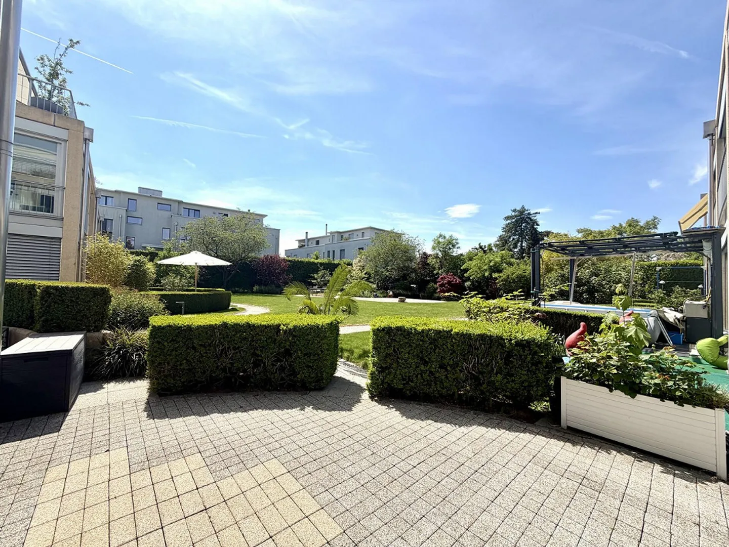 De haute qualité, parfait pour le bureau à domicile dans le meilleur emplacement - Photo 2 sur 10