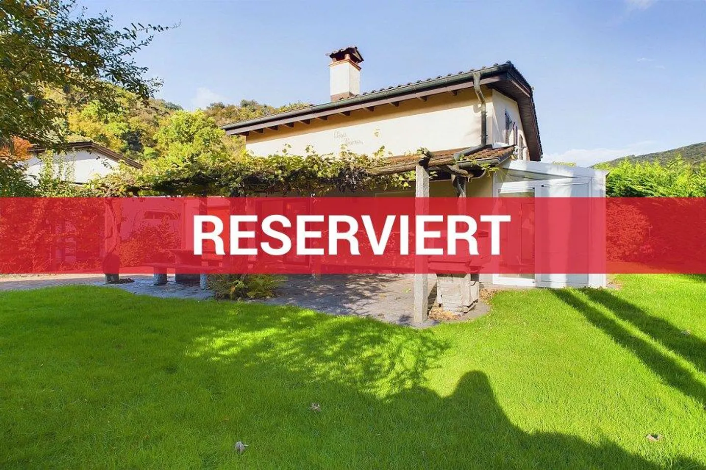 Wunderschöne Charaktervilla in ausgezeichneter Lage am See - Foto 1 von 1