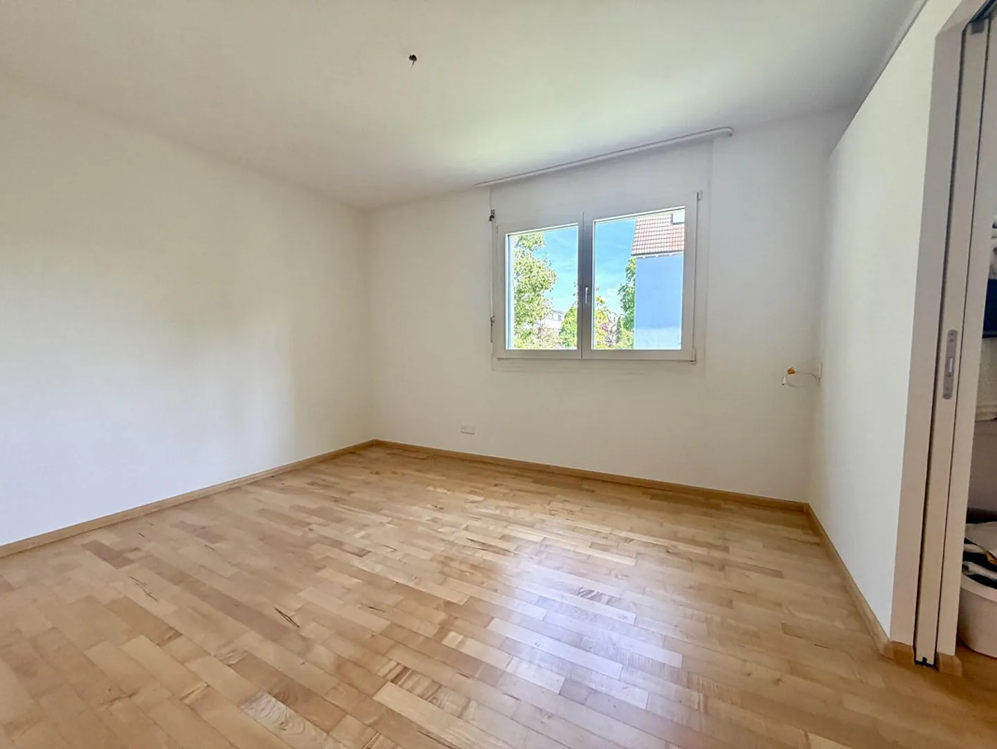 De haute qualité, parfait pour le bureau à domicile dans le meilleur emplacement - Photo 10 sur 10