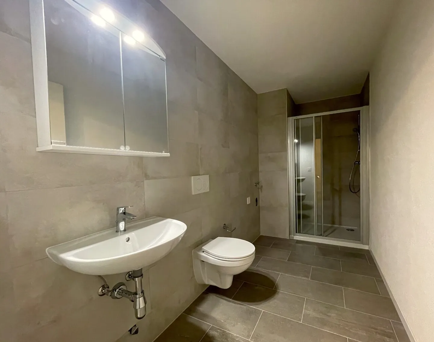 Magnifico appartamento di 3,5 locali in affitto - Foto 7 di 8