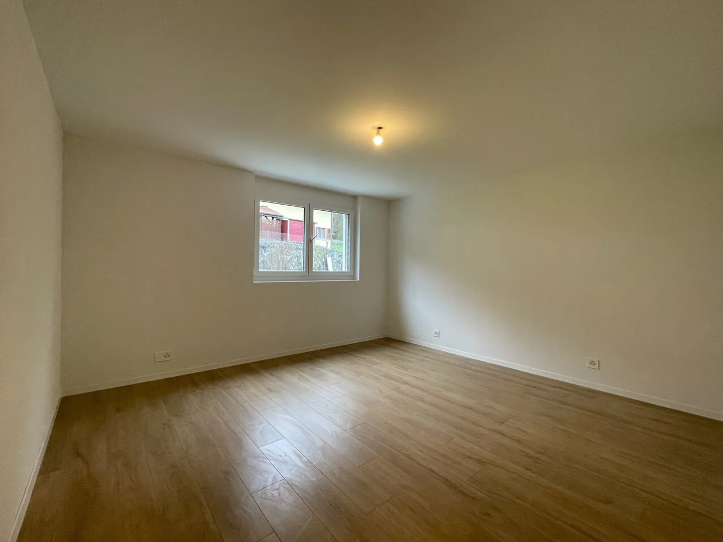Magnifico appartamento di 3,5 locali in affitto - Foto 4 di 8