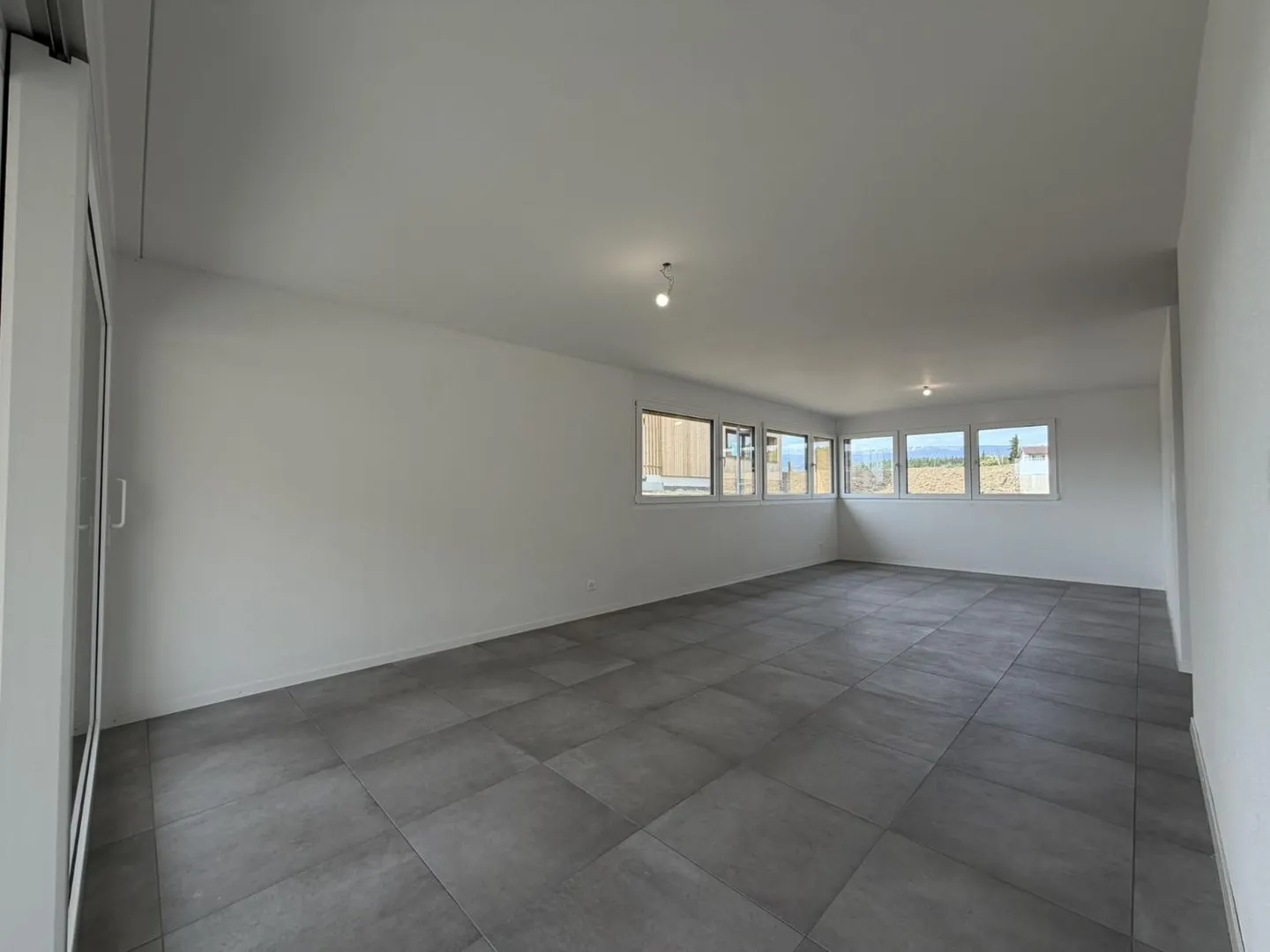 Charmant appartement 3,5 pièces - Photo 4 sur 9