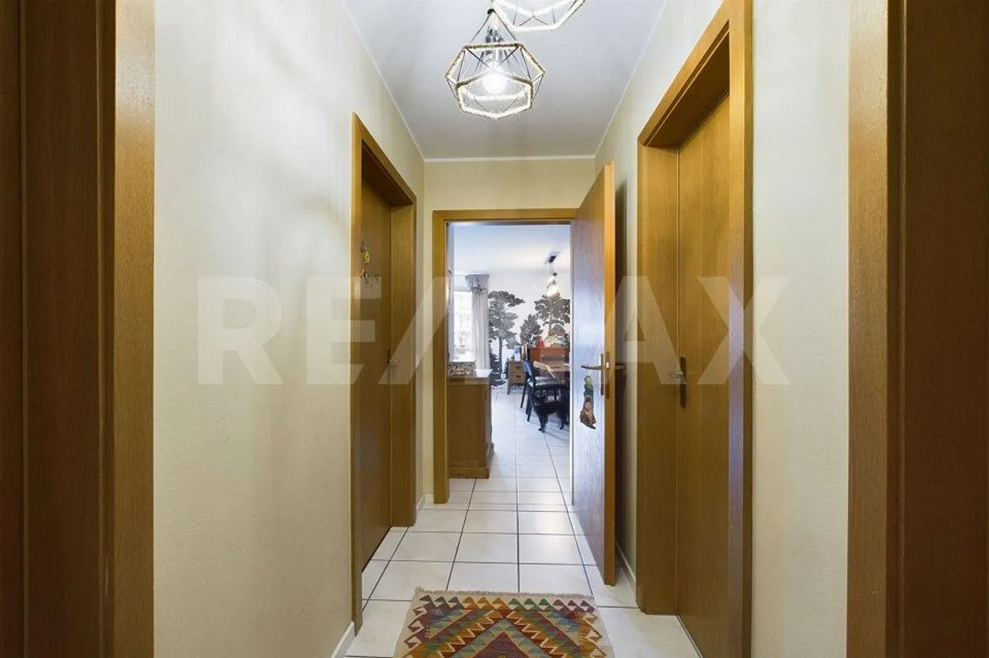 Appartamento di 4.5 locali con grande balcone - Foto 4 di 10