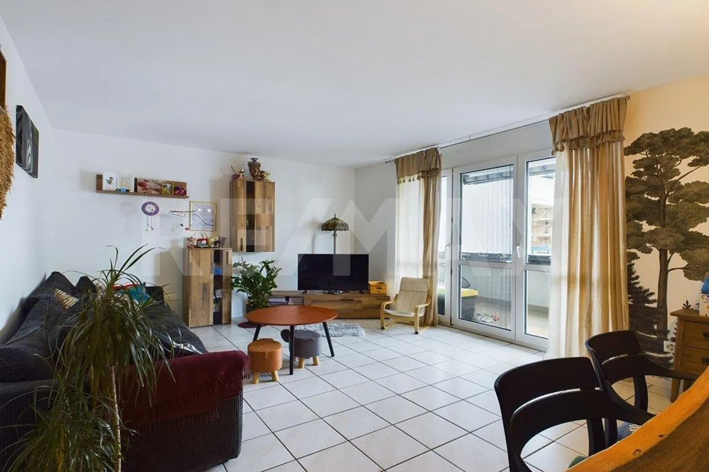 Appartamento di 4.5 locali con grande balcone - Foto 2 di 10